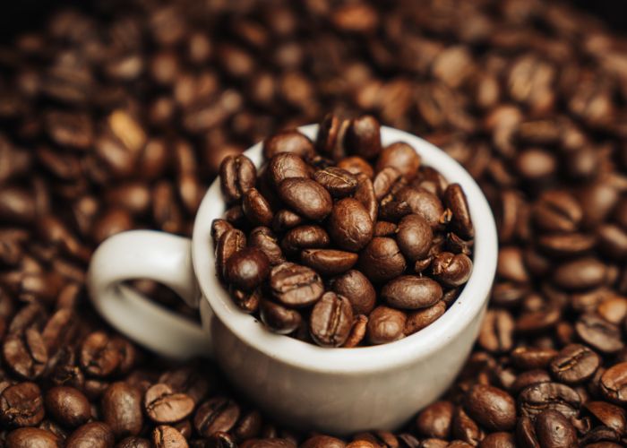 コーヒー豆の種類や豆の挽き方、作りたいコーヒーからの選び方を紹介します