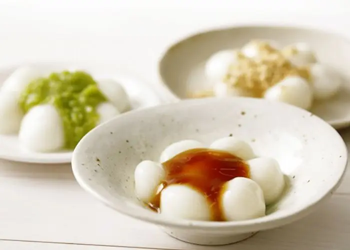 弾力のない白玉 白玉とは？求肥、団子との違い｜業務用白玉・白玉レシピのご紹介